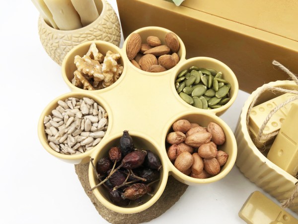 Présentoir rond en cire d'abeille dure avec cacahuete beilsens